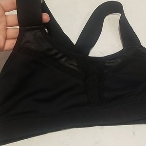 Alo size medium sports bra black